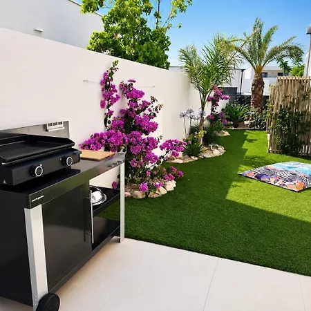 La Dolce 5 étoiles, Piscine Privée Chauffée, 700 M De La